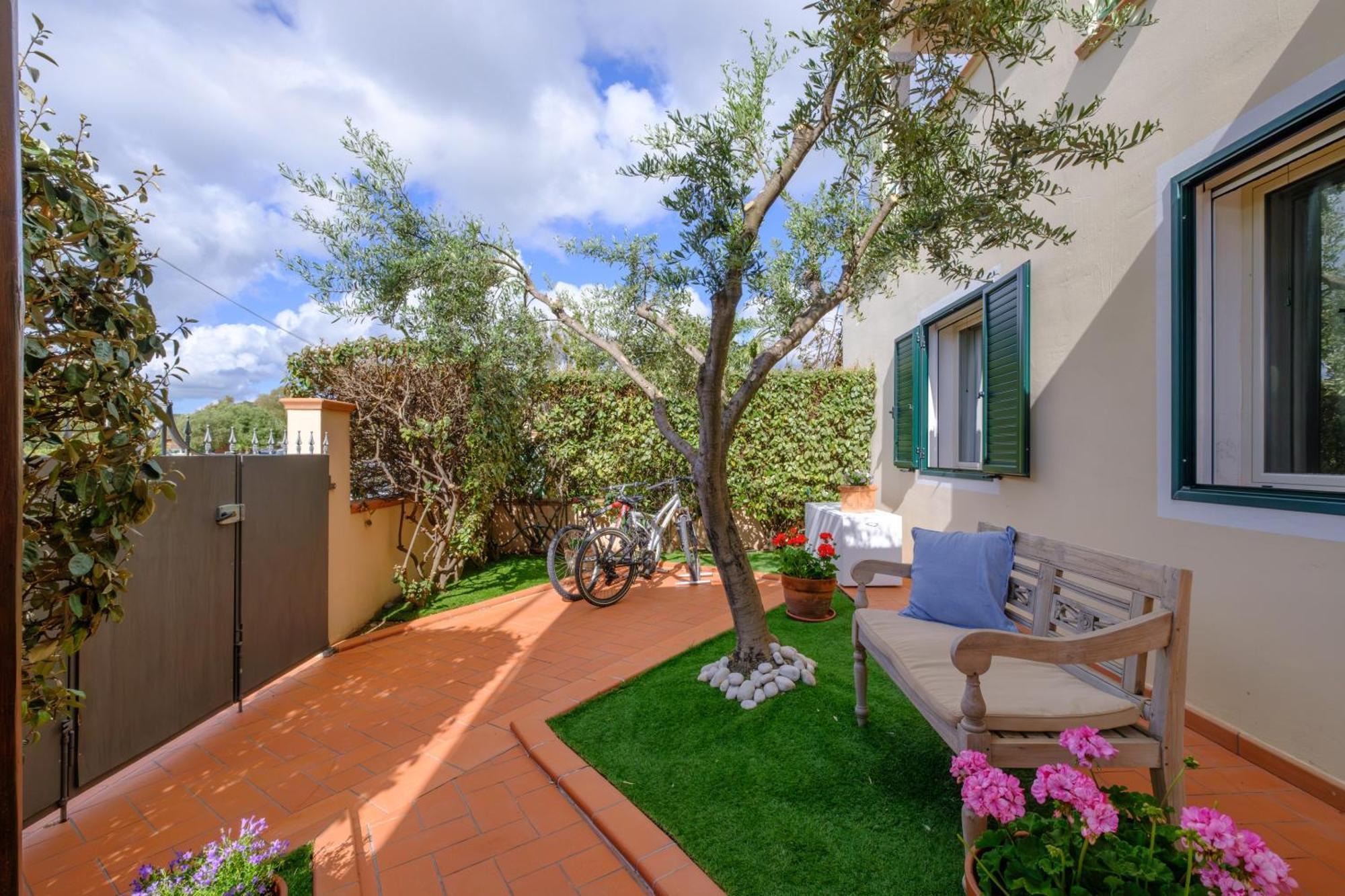 Orosei Home Holidays - Sa Vadde Cala Liberotto Εξωτερικό φωτογραφία